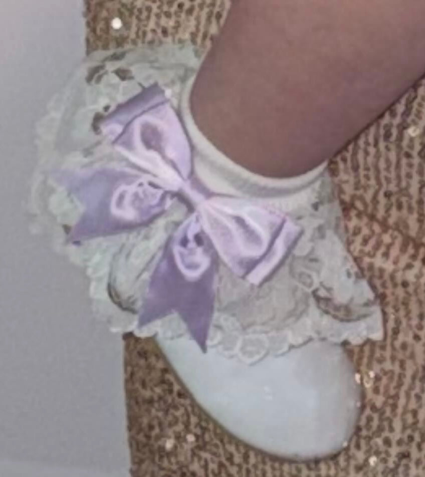 Sara Jayne Frill Socks