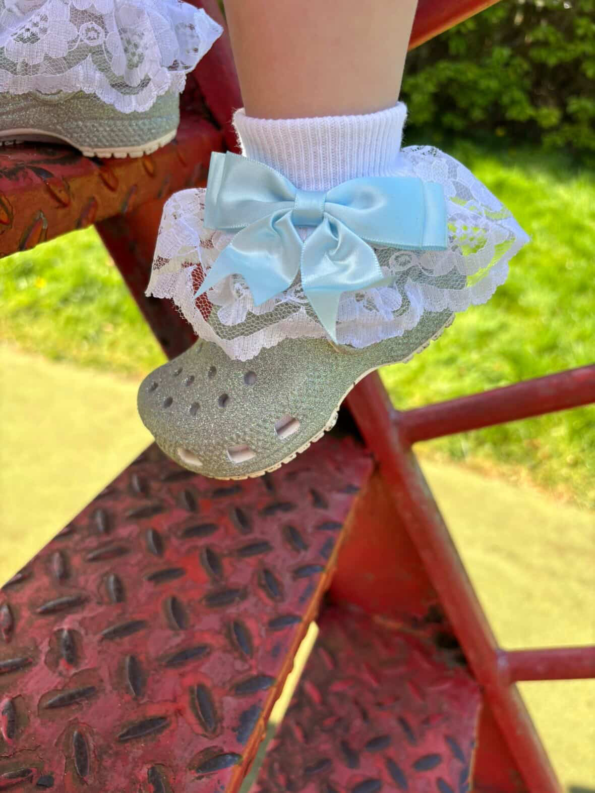 Sara Jayne Frill Socks